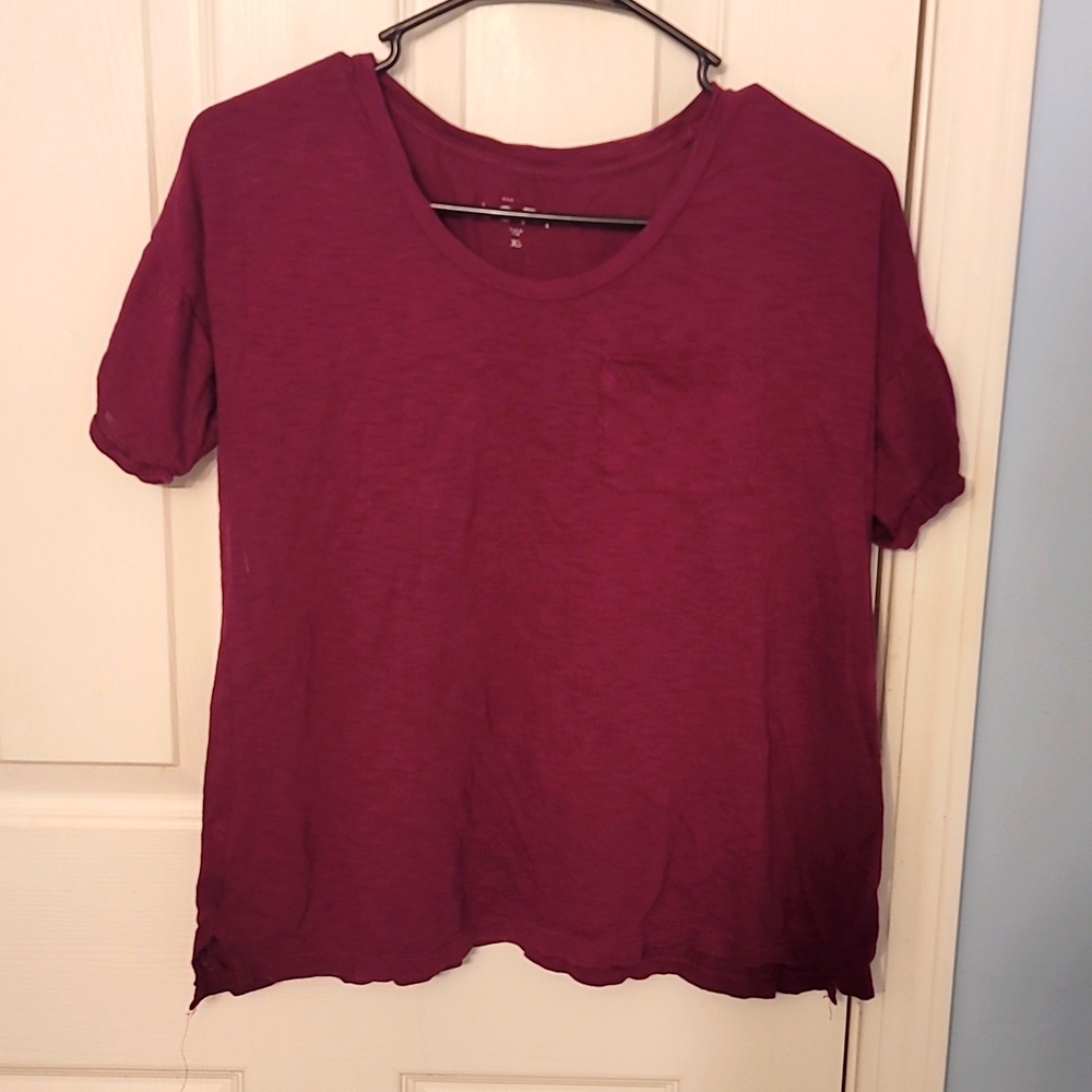 Loft XS Burgundy Tee